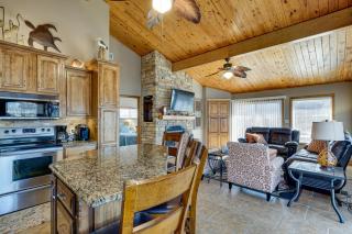 Private Dock Lakefront Sunrise Beach Home - 4