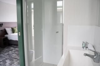 Wallaby Hotel - Gold Coast - 4