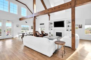 The Star of Wine Country #1 on 5 acre estate - 7