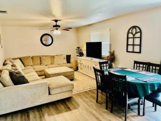 Lighthouse Suite Pet Friendly Hot Tub Sleeps 4 - Coarsegold - 7