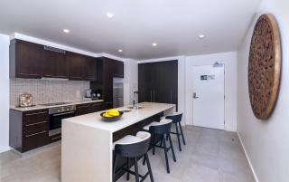 The Posh Penthouse With Stunning Rooftop Oasis, Free Parking And WIFI - Port Douglas - 2