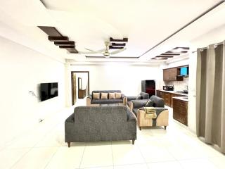 Luxury Apartment Rentals - 7