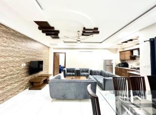 Luxury Apartment Rentals - 9