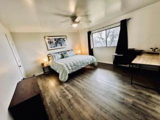 Yosemite Elements Sleeps 12 Pet Friendly Views - 5