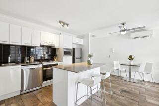 Bright Inner-City 1-Bed with Spacious Balcony - Brisbane - 3
