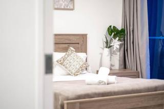 Urban Elegance 2B2B w parking, pool South Brisbane - 3