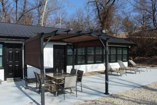 Grand Glaize Getaway - Hot Tub, Dock, Firepit - Osage Beach - 1