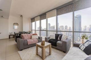 Livin' Holidays - Stunning 1BR corner unit next to DMCC metro - Dubaï - 1