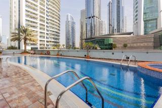Livin' Holidays - Stunning 1BR corner unit next to DMCC metro - 2
