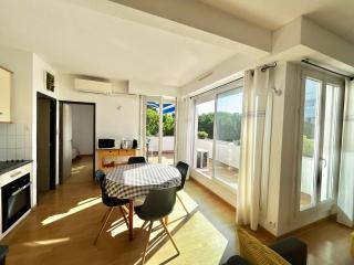 Spacieux 2 pièces avec clim à 7 min de la plage, parking inclus - FR-1-716-36 - 5