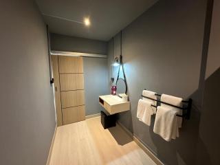 Bangkok vibe, City House, 7 mins to BTS, City center, Private room in Sathon, Private bathroom, Bangkok, Thailand - Bangkok - 5