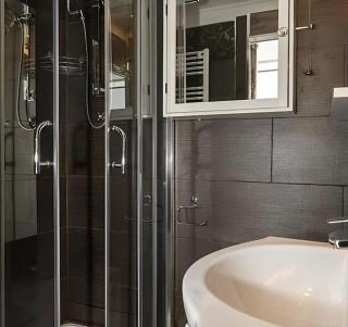 D'Annunzio Suite con Piscina - Gardone Riviera - 4