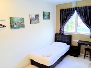 Comfortable Homestay Ipoh 7R7B 11pax SY10 - Ipoh - 8