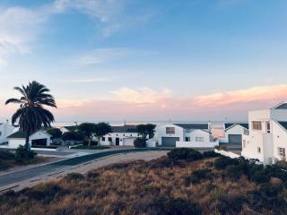 M&M Guesthouse - St Helena Bay - 0
