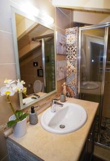 Melina's Bright Apartment, Viros - Virós - 3