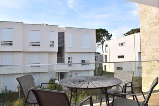 Pastel Apartment - Happy Rentals - Lalzit Bay - 6