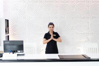 Kim Lung Airport Hotel - 8