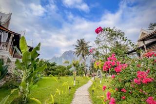 LARNG YAY Riverview Resort Hotel - Vang Vieng - 3