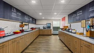 Hampton Inn Bloomington - Bloomington - 5