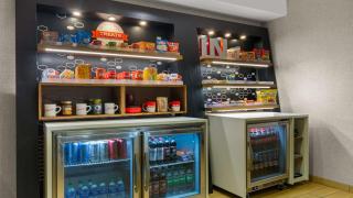 Hampton Inn Bloomington - Bloomington - 3
