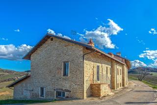 Serra Alta Langa Holiday Home - Trezzo Tinella - 8