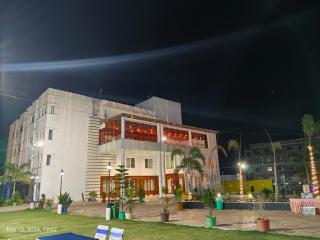 MOMENTS RESORT - Rānchī - 5