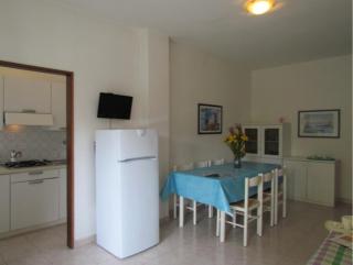 Welcoming apartment near the beach - 4