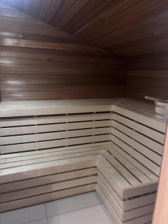 Captivating 2 Bed Apartment in Newhouse - Newhouse - 5