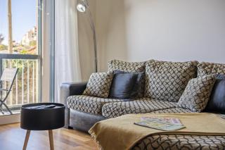 Canico City Center by Zest and Guest - 1