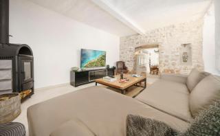 The Stone House - Zaton - 1
