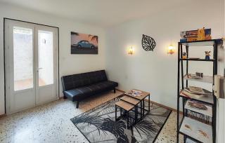 Gorgeous Home In Berlou With Kitchen - Berlou - 5