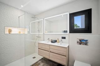 in the heart Puerto Banus luxurious apartment - Marbella - 4
