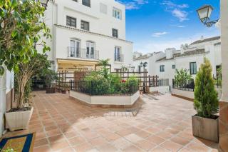 in the heart Puerto Banus luxurious apartment - Marbella - 3