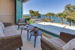 DUE VILLAS Apartments - beautiful beach apartments - Dobropoljana - 4
