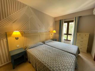 APARTAMENTO EN PRIMERA PLANTA EN JARDINES DE ISLA CANELA - Isla Canela - 2