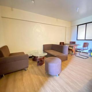 2BR Condo With Pool - Manila - 3