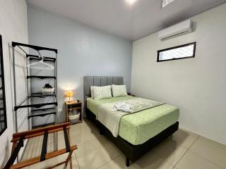 Oasis Arenal Villa Downtown Arenal Volcano View - Fortuna - 3