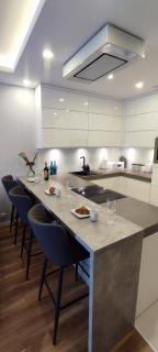 GOLD APARTMENTS Penthouse - 0