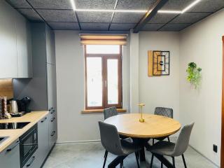 BRIVIBAS RESIDENCE - EAST / WEST, free PRIVAT parking, free WIFI, self check-in - Riga - 9