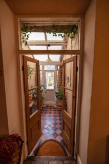 Glenroy Arts gallery meets living space - 4