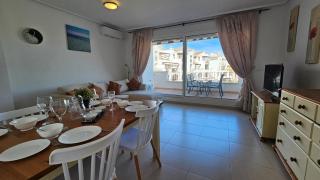 2 Bedroom Apartment - RO822LT - 8