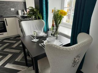Lowther Apartment - 2 Bed Apartment - Whitehaven - 7