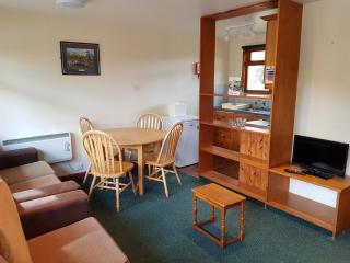 Tolroy Manor Holiday Park - 6