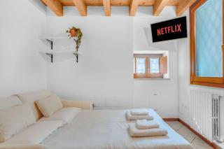 La Perla del Lago di Garda - Desenzano Couple's Loft - Desenzano del Garda - 7