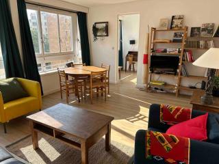 2 pièces Lumineux proche du Parc Buttes Chaumonts - Paris - 7