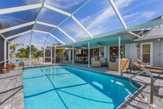 Guls Access, Bikes, Scooters, Video Games, Heated Pool, Hot Tub - Villa SeaRenity - Roelens - Cape Coral - 3