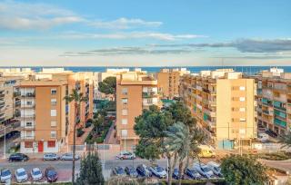 Lovely Apartment In La Pobla De Farnals - Las Canteras - 3