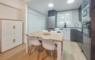 Lovely Apartment In La Pobla De Farnals - Las Canteras - 7