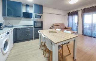 Lovely Apartment In La Pobla De Farnals - Las Canteras - 6