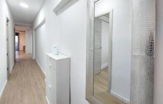 Lovely Apartment In La Pobla De Farnals - Las Canteras - 2
